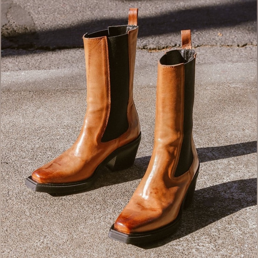 Huntley Butterscotch Leather High Ankle Chelsea Boots